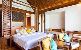Furaveri - Complimentary Round-trip Seaplane Transfer For Two For A Minimum Of 5 Nights Or More From May 1st To October 31st, 2025 Hotel